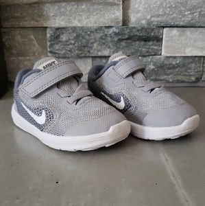 Nike Revolution 3 Infant Sneakers Size 4c
